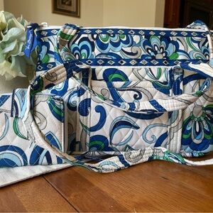 Vera Bradley Mediterranean White Mandy handbag & wallet